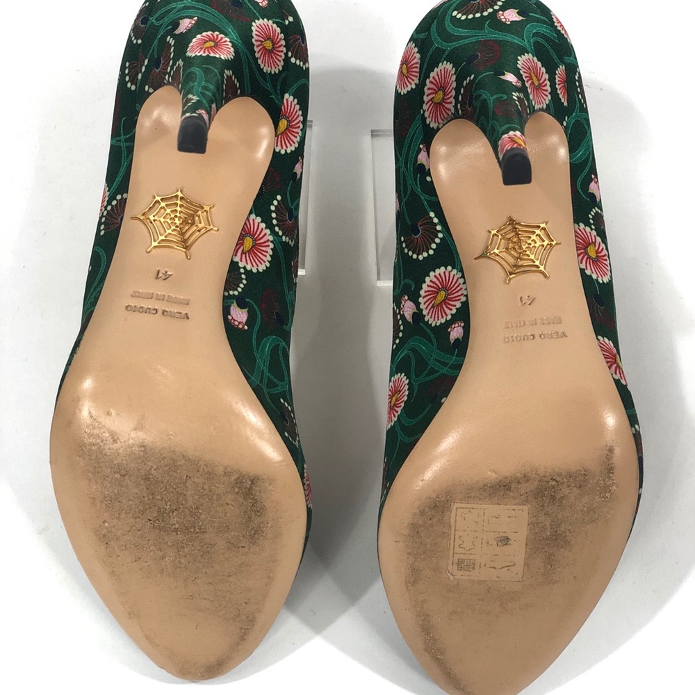 Charlotte Olympia Printed Satin Pumps - Picture 4 of 6